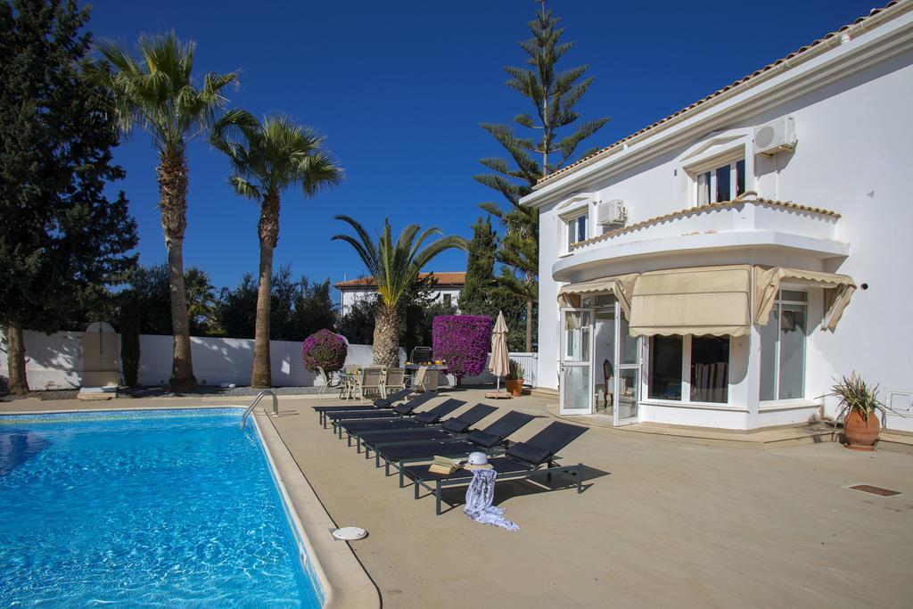 Villa Georgia Pernera Exteriér fotografie