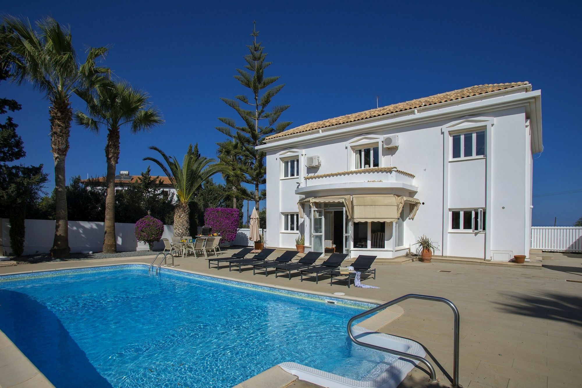 Villa Georgia Pernera Exteriér fotografie